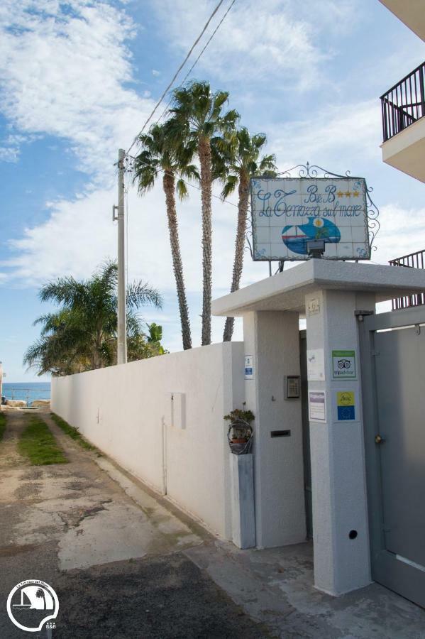 B&B La Terrazza Sul Mare アヴォラ エクステリア 写真